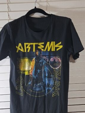 Artemis Graphic Tee in Black with Yellow Print